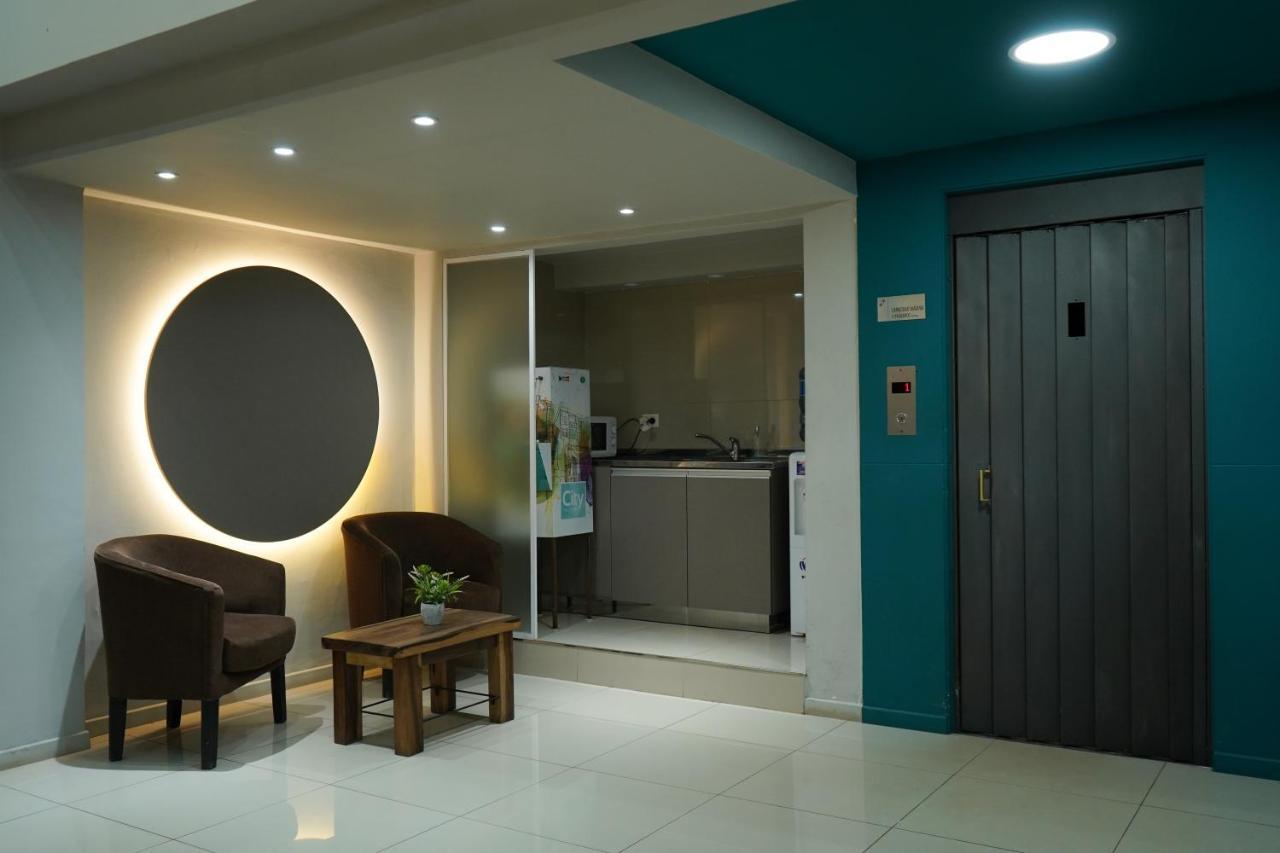 Hotel City بوساداس المظهر الخارجي الصورة